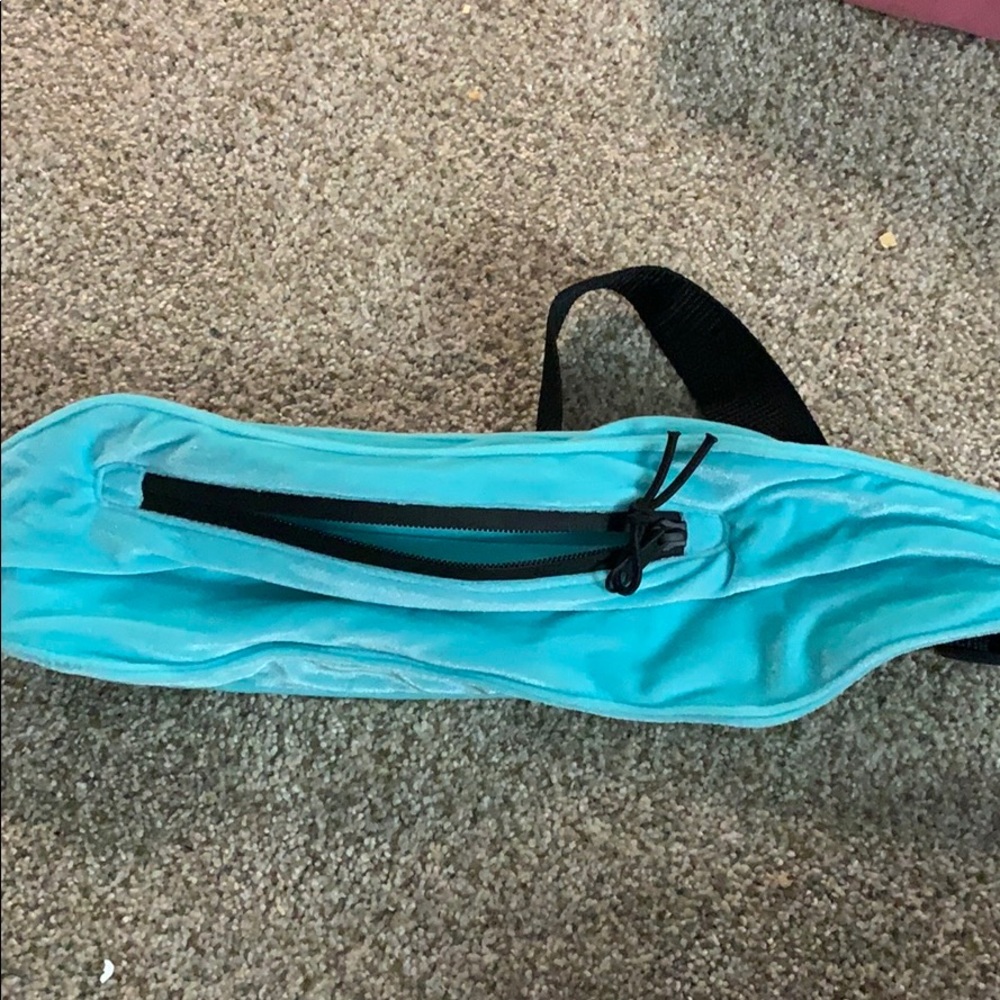 Triangl Fanny Pack